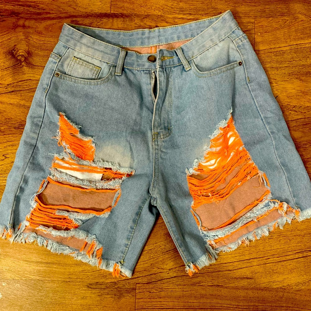 Brand new, Distressed Denim shorts